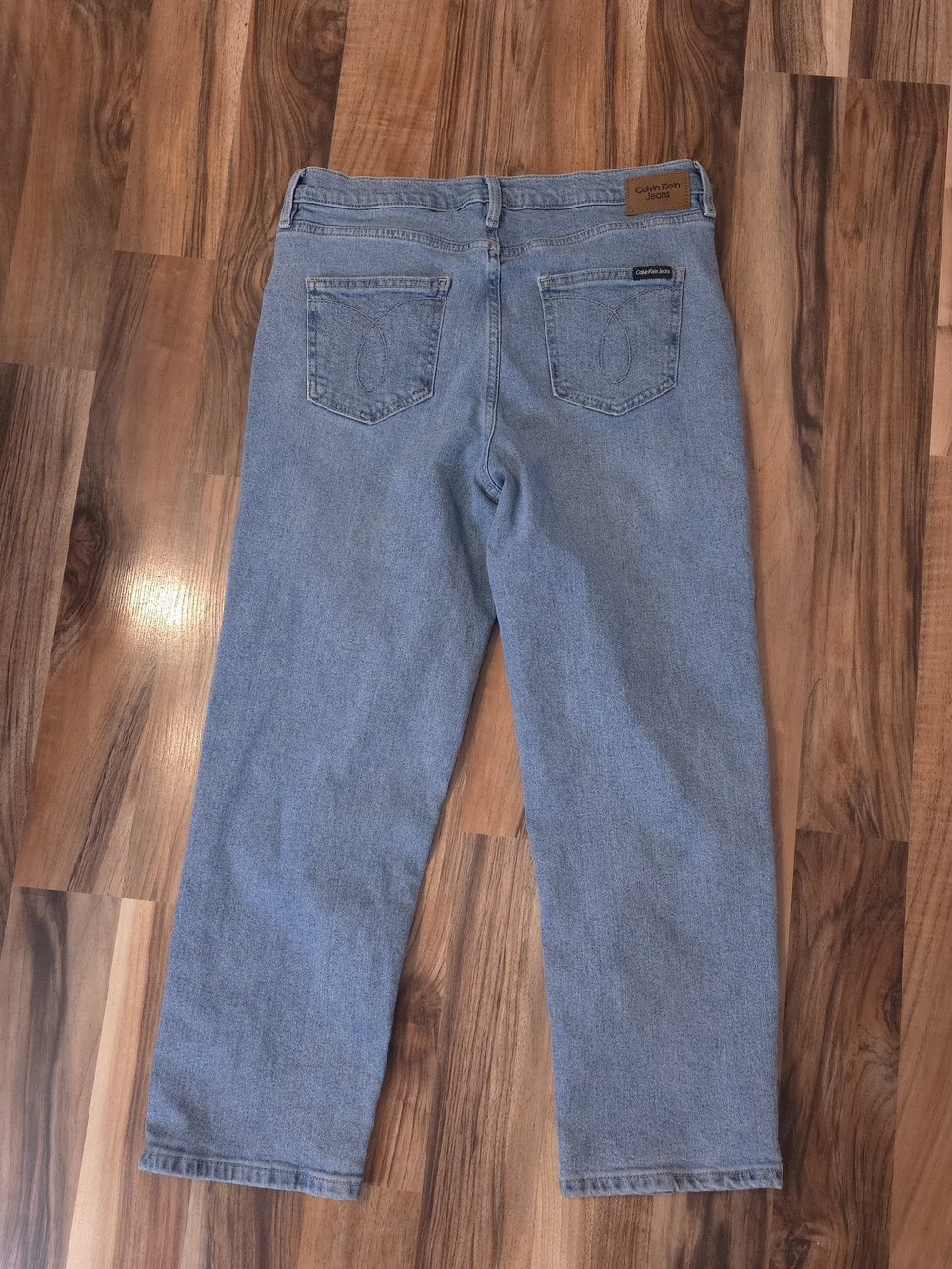 Calvin Klein Jeans Women’s Size 10 Light Wash High Rise Straight Mom Jeans Y2K - Picture 5 of 8